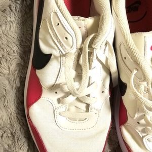 Nike Women Size 11